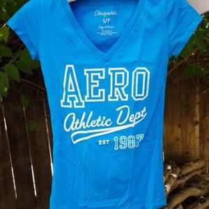 V neck Aero tee